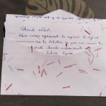 Sobre con carta manuscrita en papel artesano