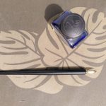 Plumilla copperplate y bote de tinta azul Royal Blue